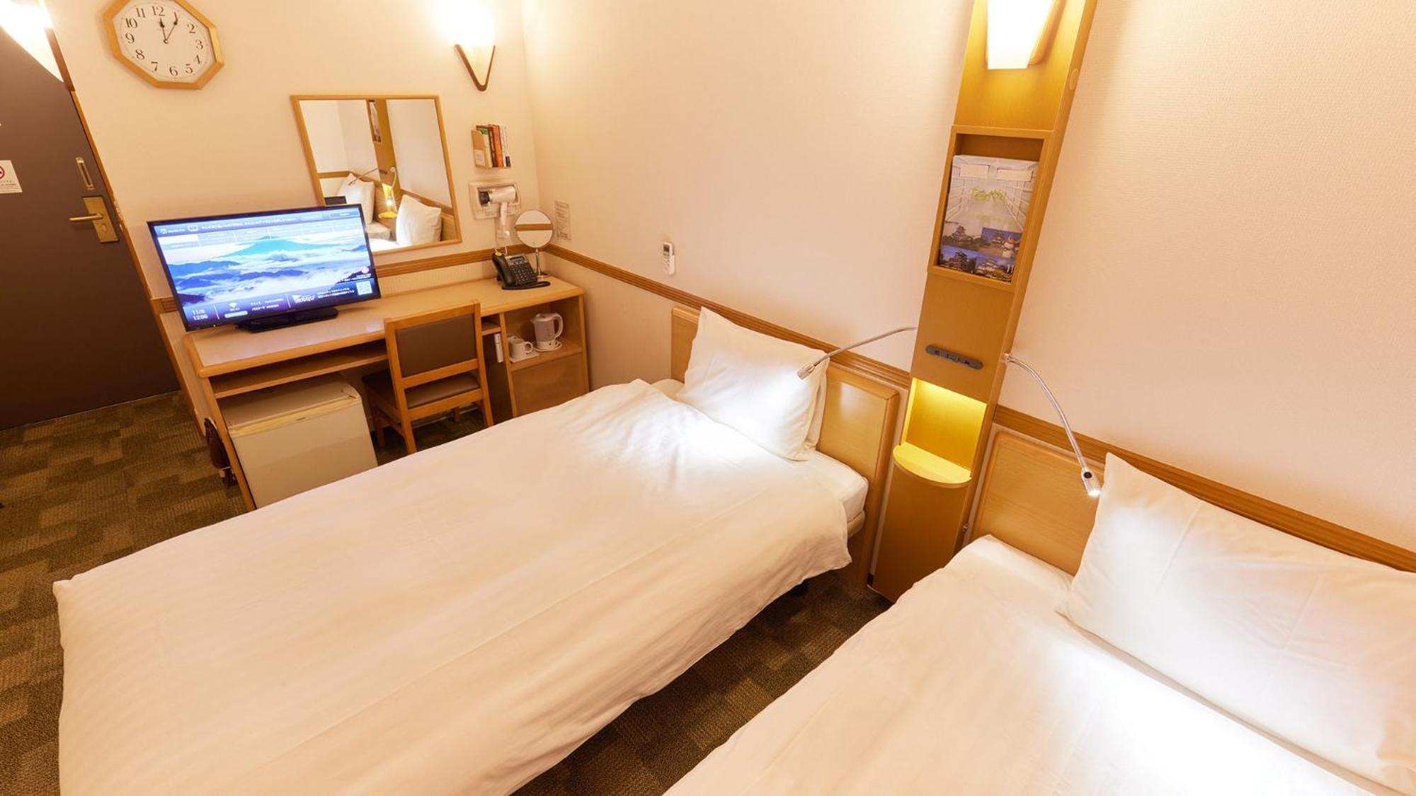 Toyoko Inn Wako-Shi Ekimae Szoba fotó
