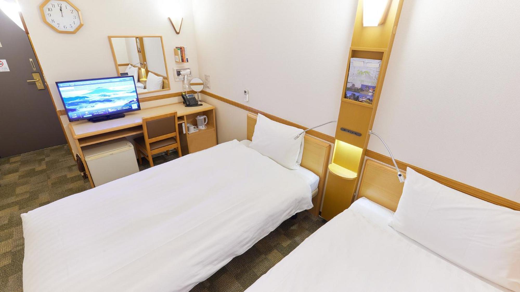 Toyoko Inn Wako-Shi Ekimae Szoba fotó